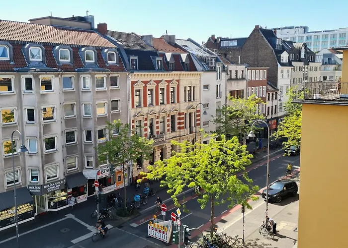 Weltempfänger Hostel *