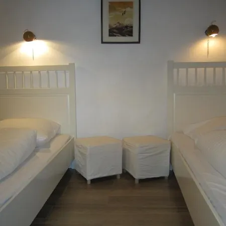 Weltempfaenger Backpacker Hostel Cologne